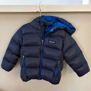 Patagonia Toddler Navy and Blue Jacket